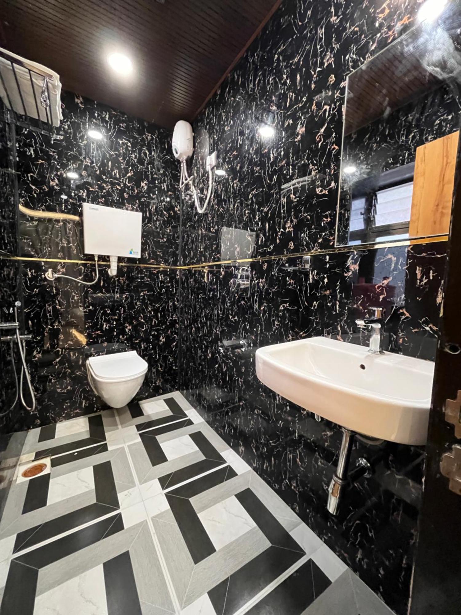 Hotel National - Grant Road Βομβάη Εξωτερικό φωτογραφία