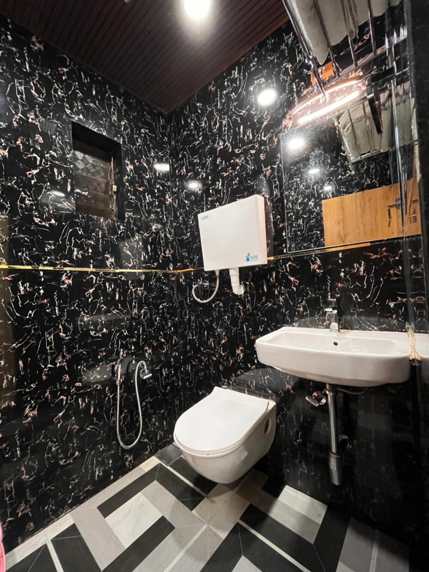 Hotel National - Grant Road Βομβάη Εξωτερικό φωτογραφία