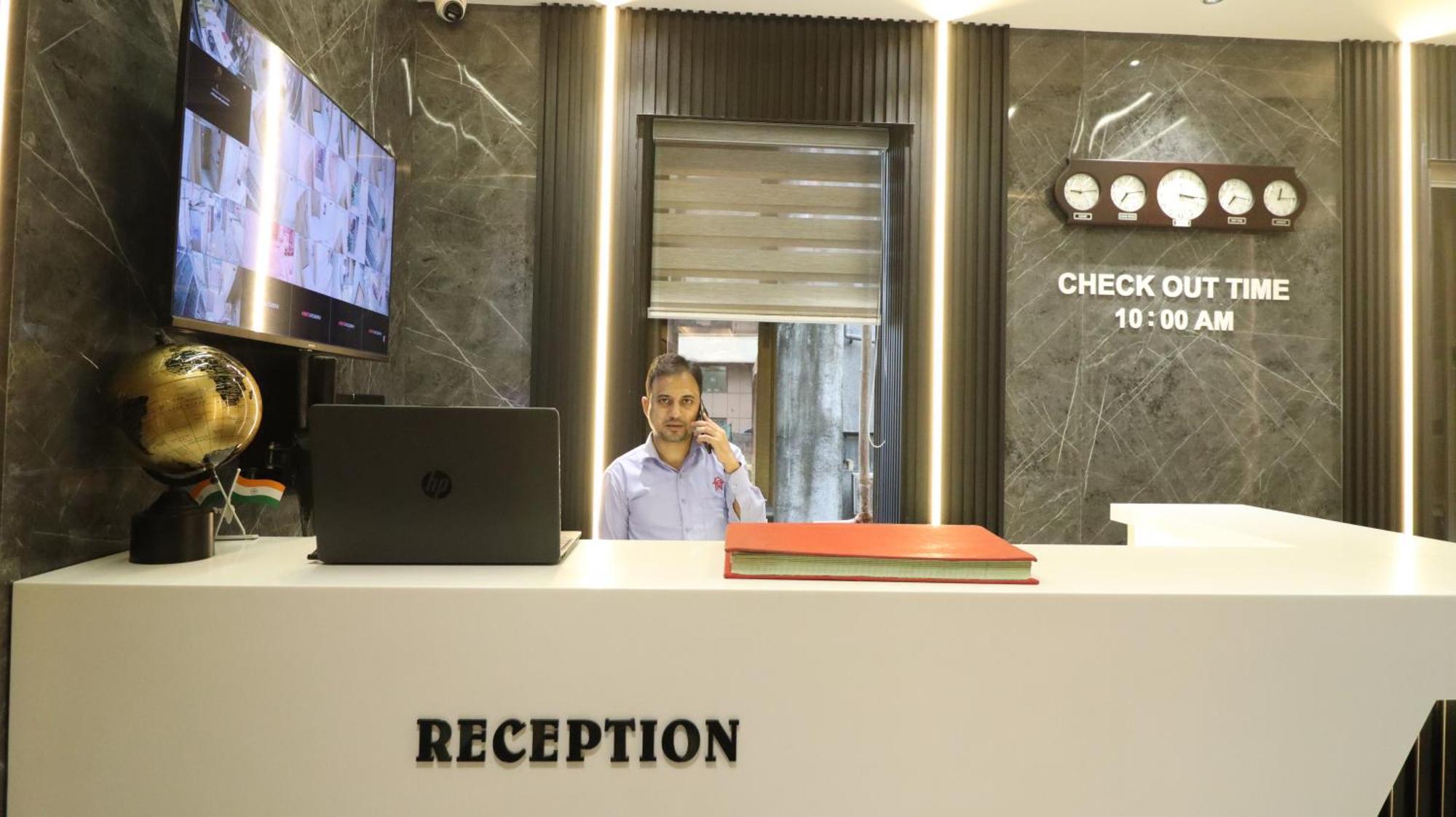 Hotel National - Grant Road Βομβάη Εξωτερικό φωτογραφία