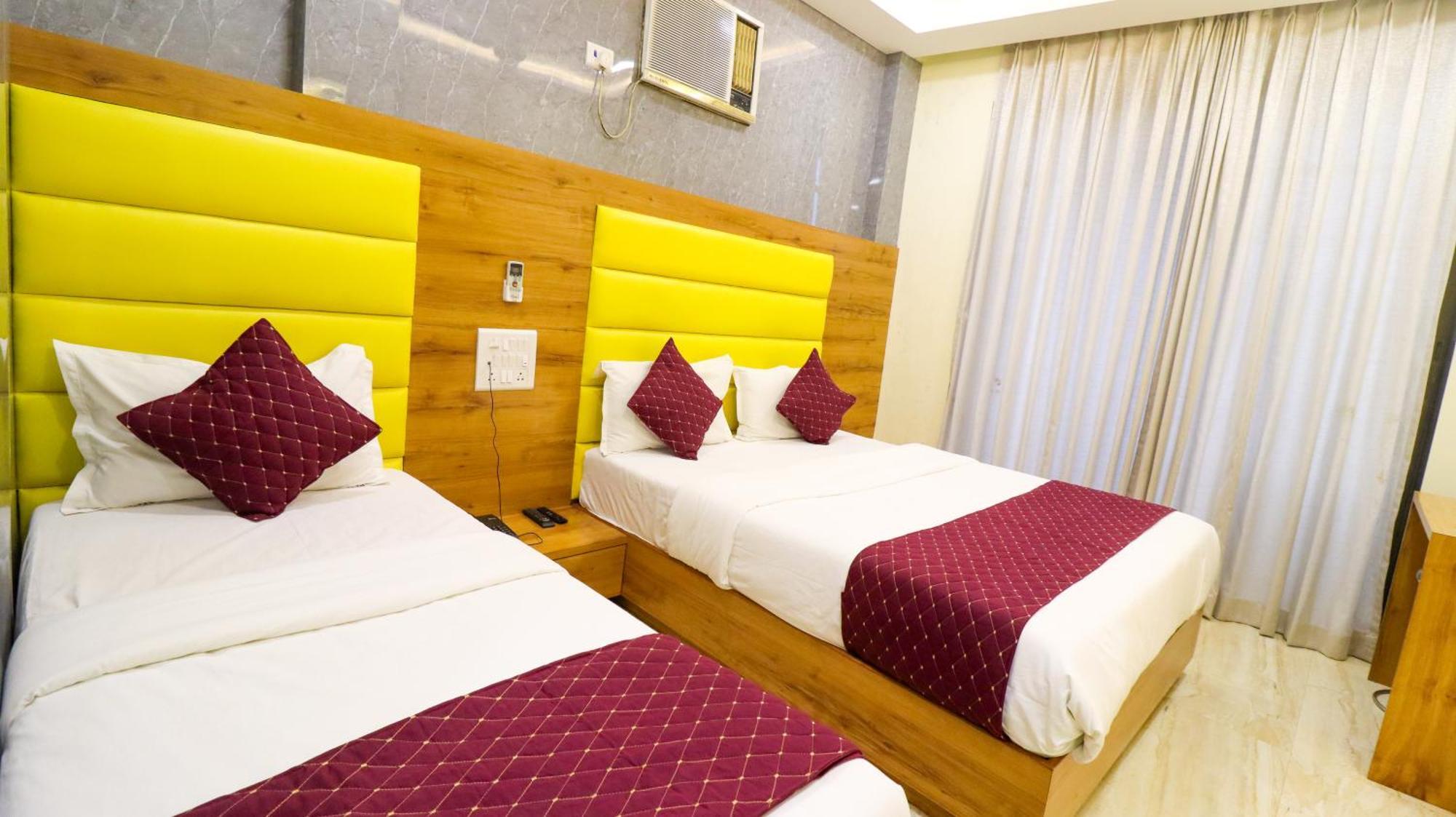 Hotel National - Grant Road Βομβάη Εξωτερικό φωτογραφία