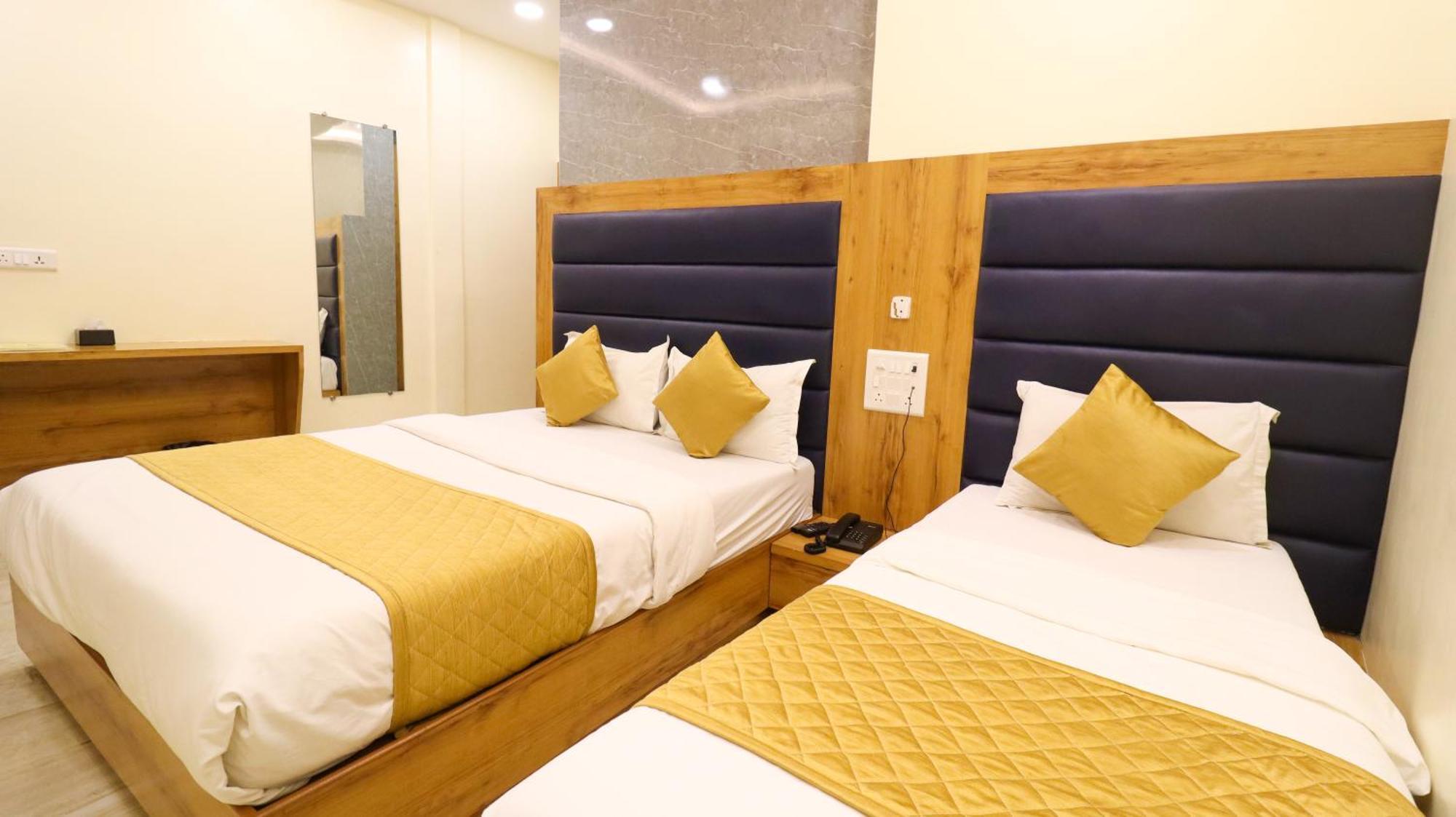 Hotel National - Grant Road Βομβάη Εξωτερικό φωτογραφία