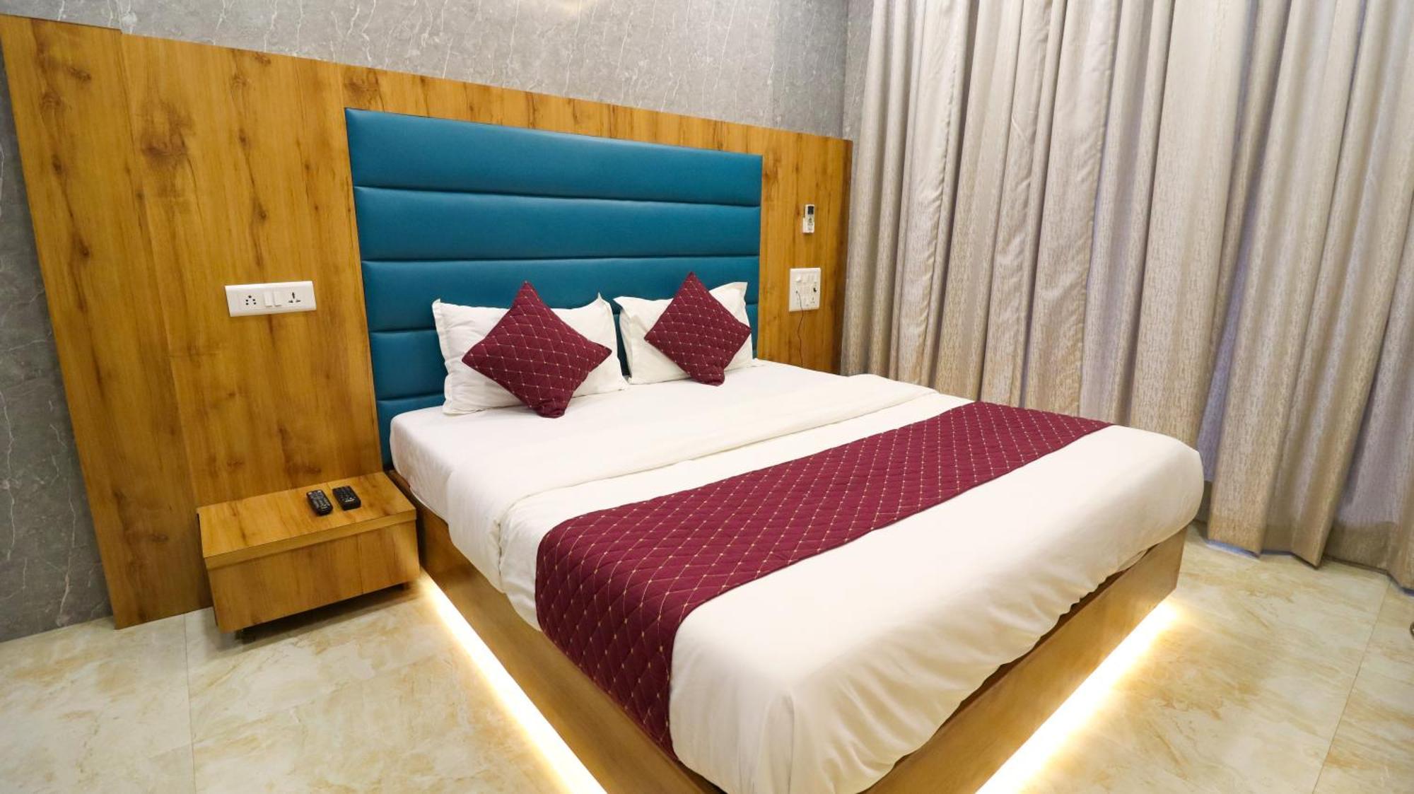 Hotel National - Grant Road Βομβάη Εξωτερικό φωτογραφία