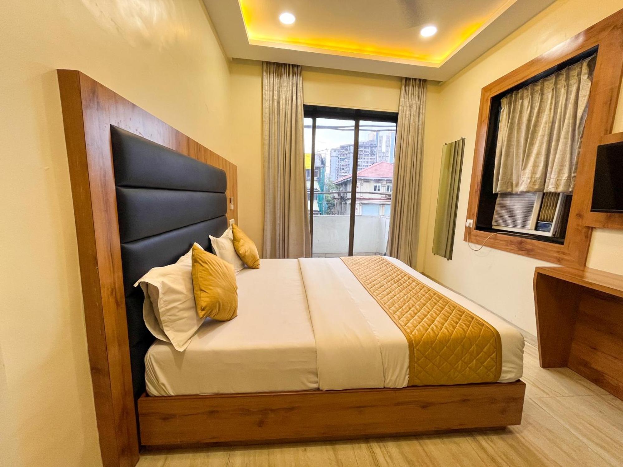 Hotel National - Grant Road Βομβάη Εξωτερικό φωτογραφία